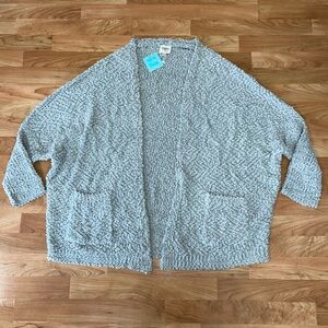 Hayden Soft Textured Women's Cardigan in Light Gray